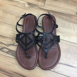Kelly & Katie black sandals